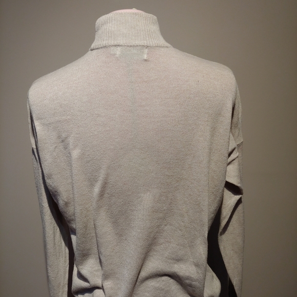 ONLY Mock-neck Sweater with Ruffle Detail - Picture 2 of 5